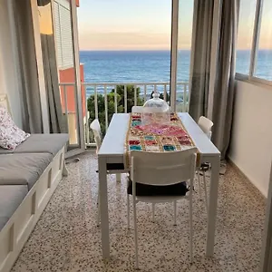 https://playa-piscina-apto-paraiso-rosa.es-andalucia.com