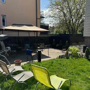 https://hostel-home.warsawhotelspoland.com